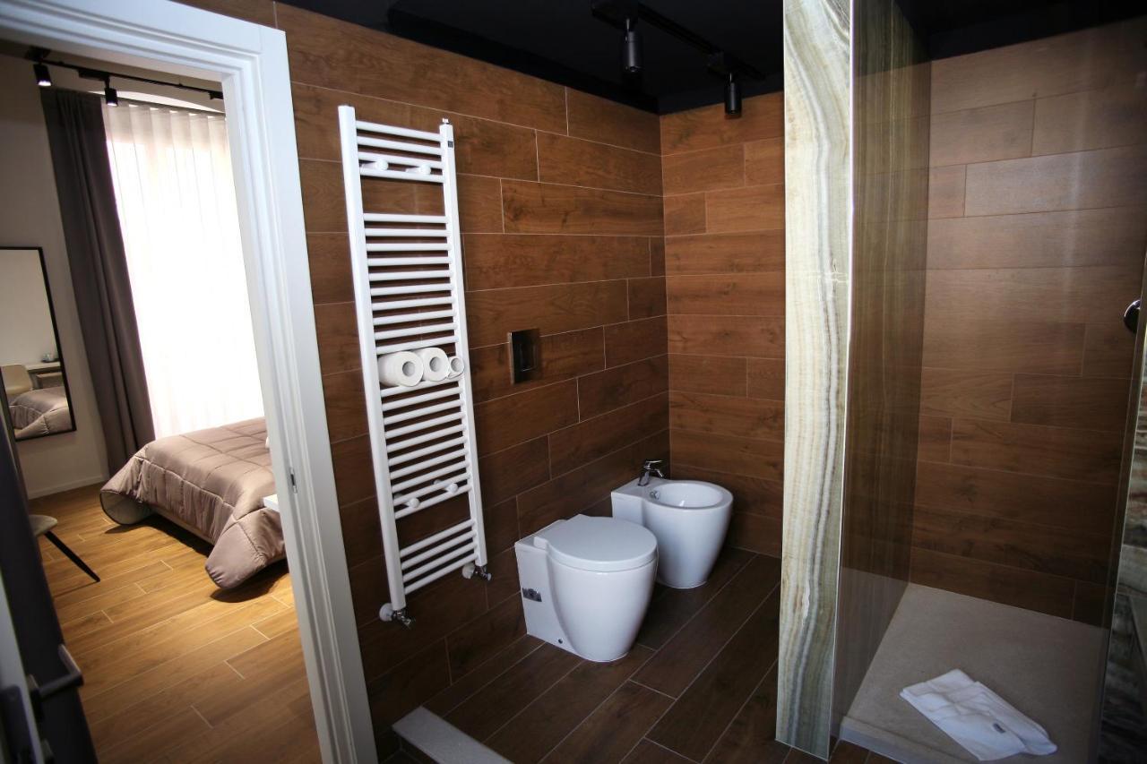 Business Home Via Isonzo B&B Фоджа Екстериор снимка
