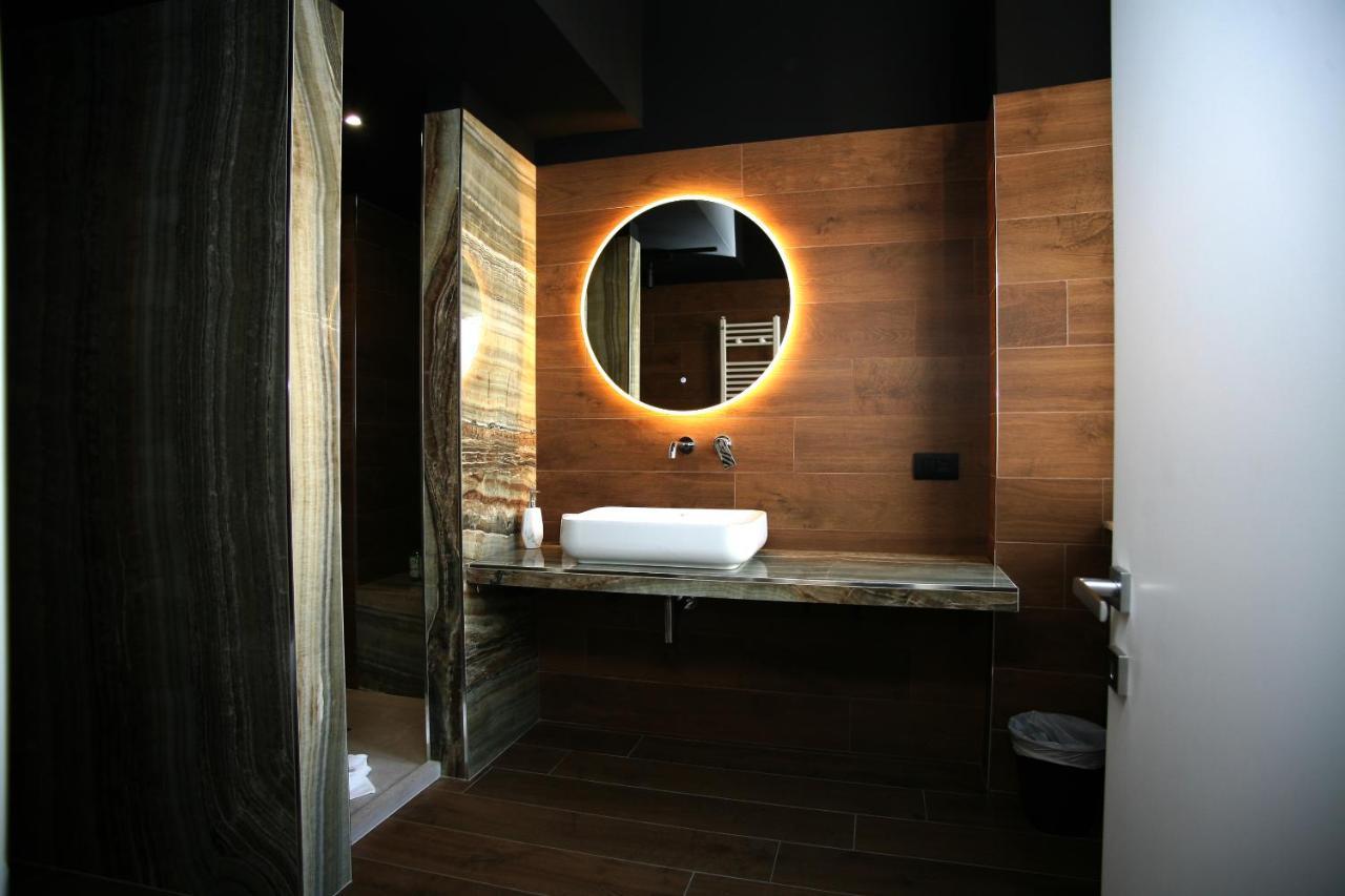 Business Home Via Isonzo B&B Фоджа Екстериор снимка