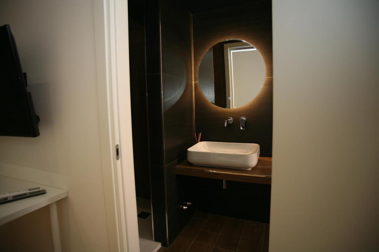 Business Home Via Isonzo B&B Фоджа Екстериор снимка