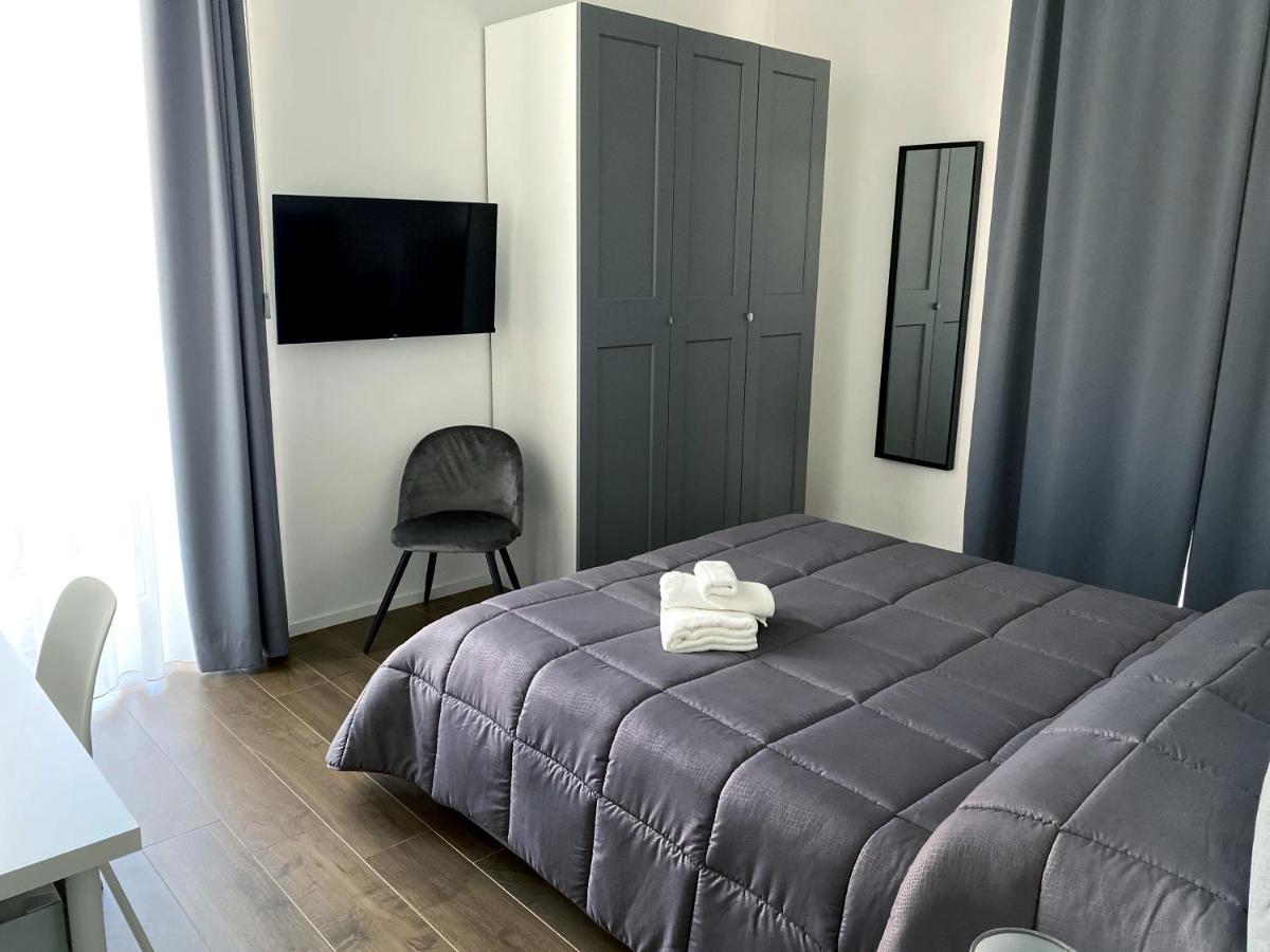Business Home Via Isonzo B&B Фоджа Екстериор снимка