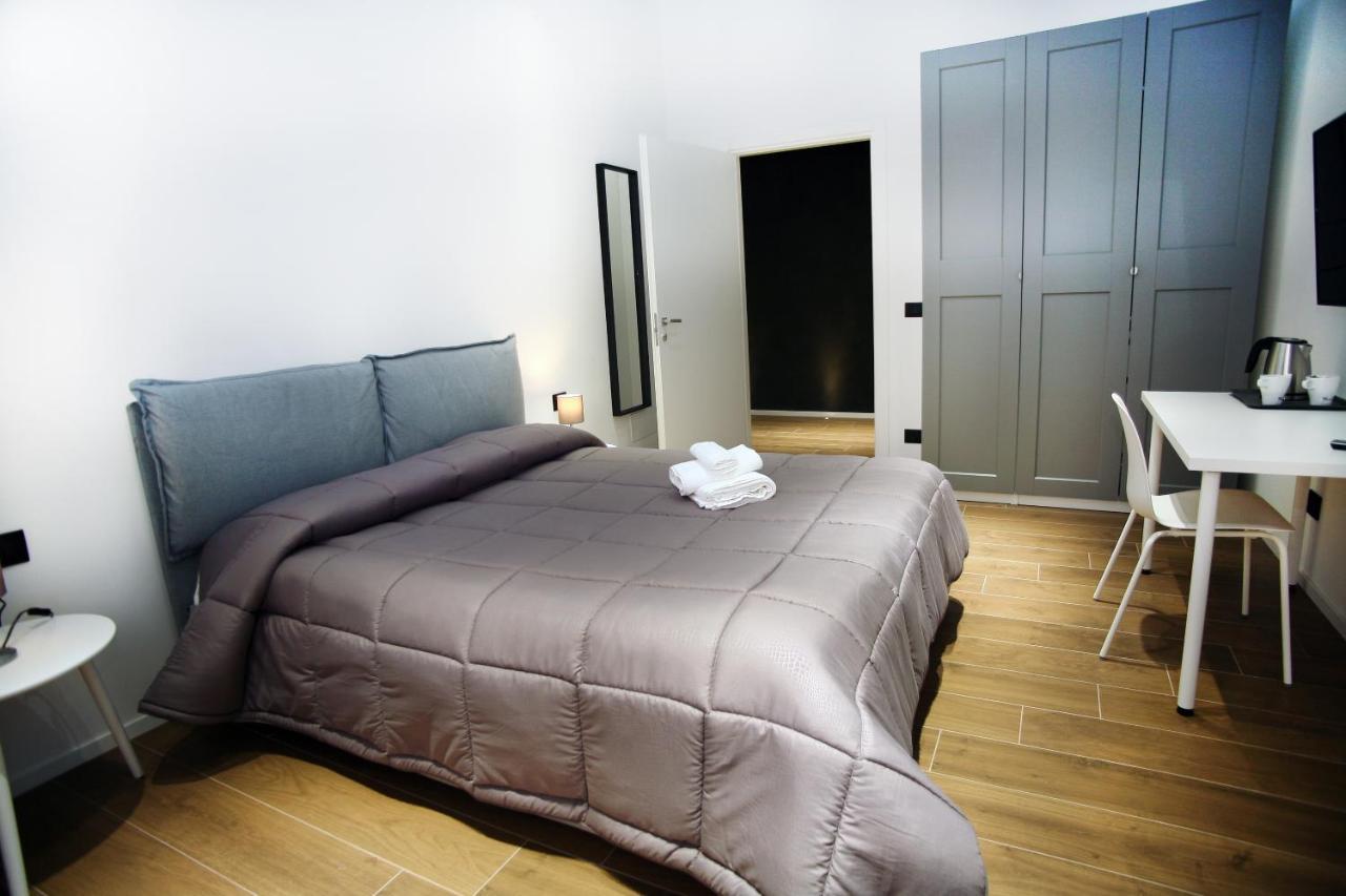 Business Home Via Isonzo B&B Фоджа Екстериор снимка