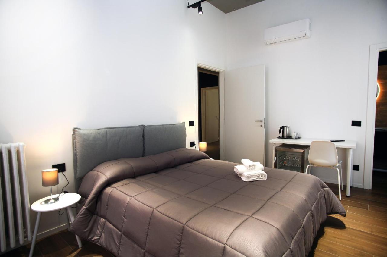 Business Home Via Isonzo B&B Фоджа Екстериор снимка